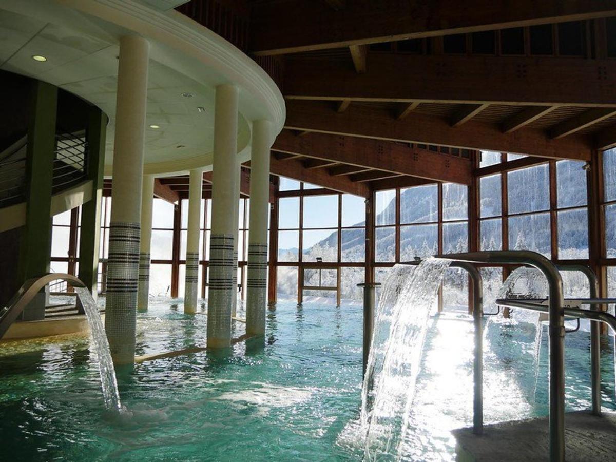 Grand Appartement 3 Chambres, Balcon, Cuisine Equipee - Fr-1-330F-122 Le Monêtier-les-Bains エクステリア 写真